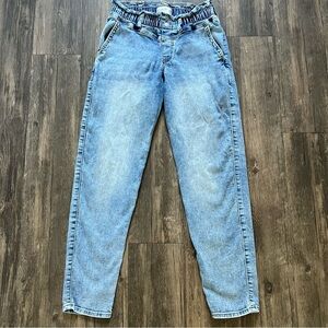 Abercrombie Kids High Rise Paperbag Waist mini Mom jeans Light Blue Denim 15/16
